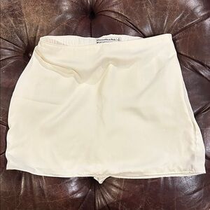Abercrombie Cream Mini Skirt